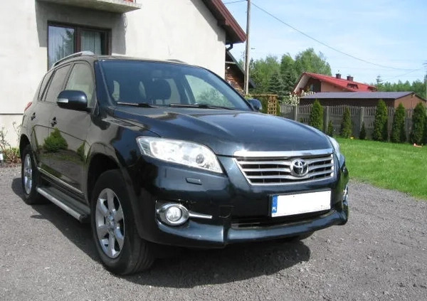 Toyota RAV4 cena 53500 przebieg: 178150, rok produkcji 2011 z Rybnik małe 497